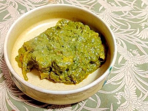 ホウレン草とチキンのカレー